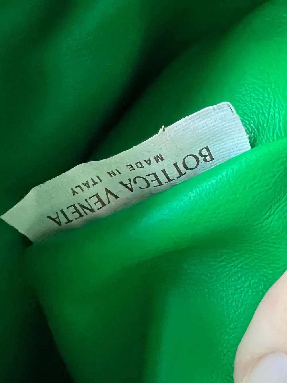 Bottega Veneta Emerald Jodie Mini Bag - Picture 8 of 11